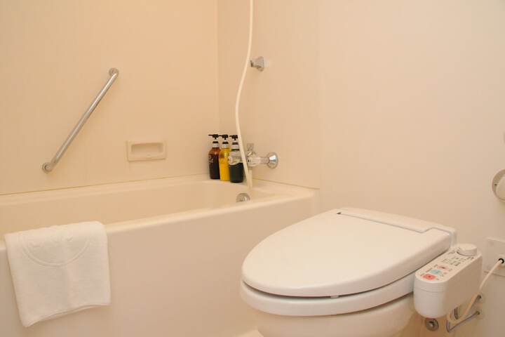 Room 19 of 54