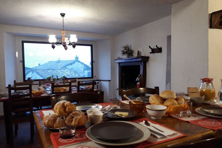 Breakfast/Coffee Service 30 of 56