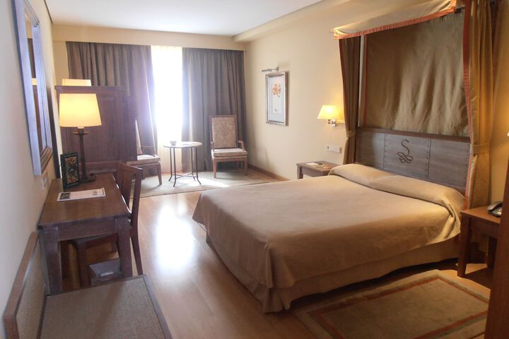 Room 17 of 73