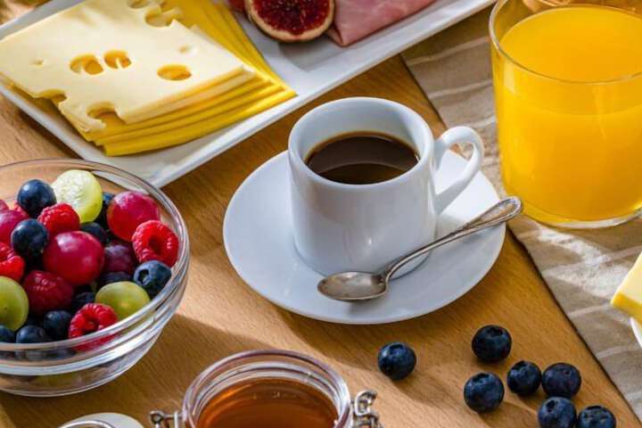 Breakfast/Coffee Service 5 of 7