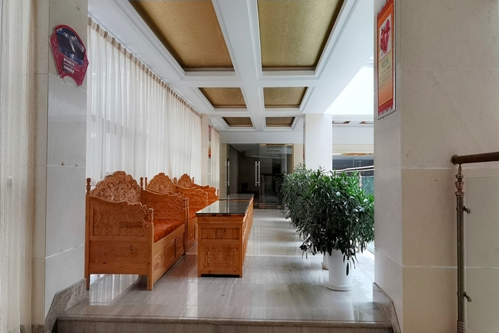 Hotel Interior 25 of 40