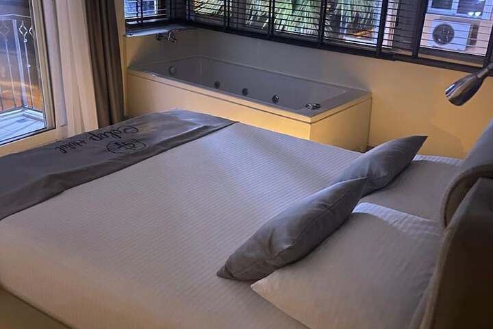 Room 14 of 58