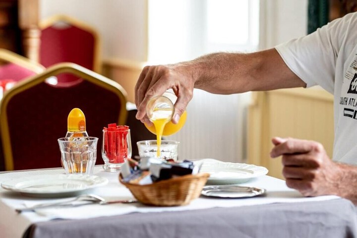 Breakfast/Coffee Service 58 of 75