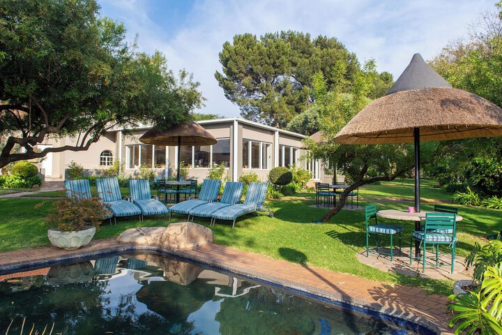 Pool Hotel