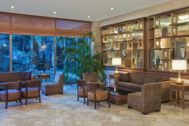 Hotel Interior 6 of 113