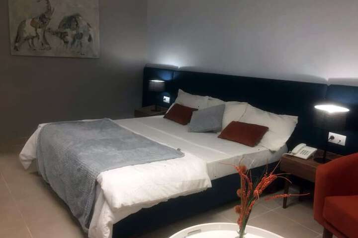 Room 20 of 27