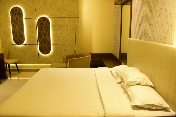 Room 36 of 75