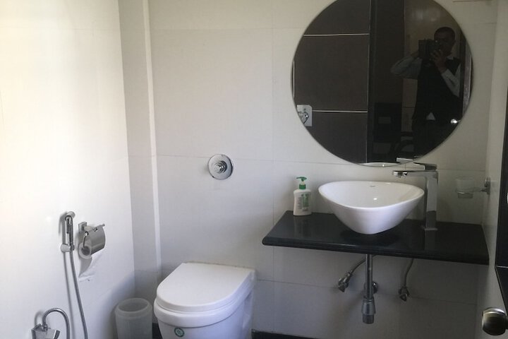 Room 42 of 51