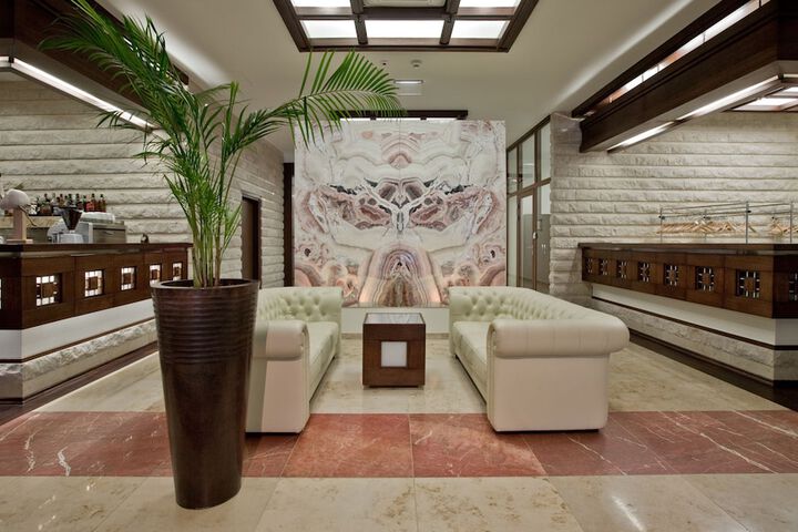 Lobby Photos