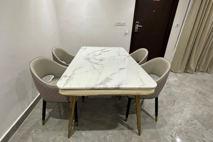 Room 48 of 67