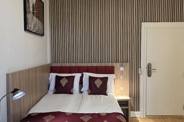 Room 31 of 52