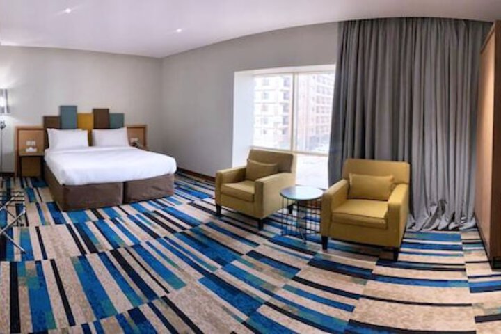 Room 19 of 32