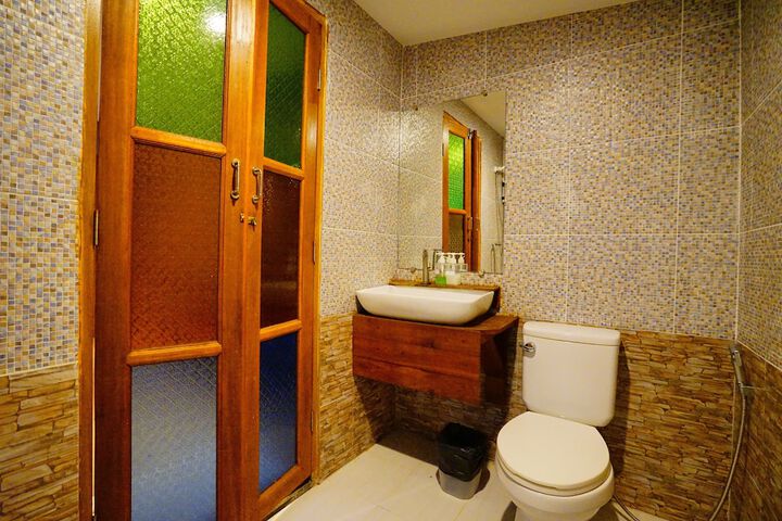 Room 45 of 93