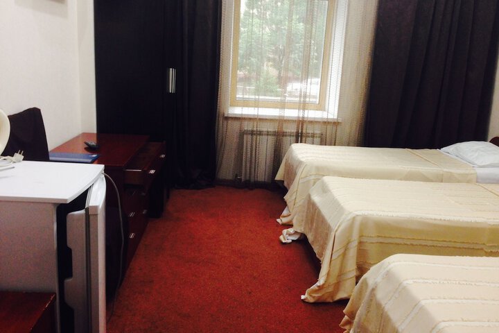 Room 16 of 71