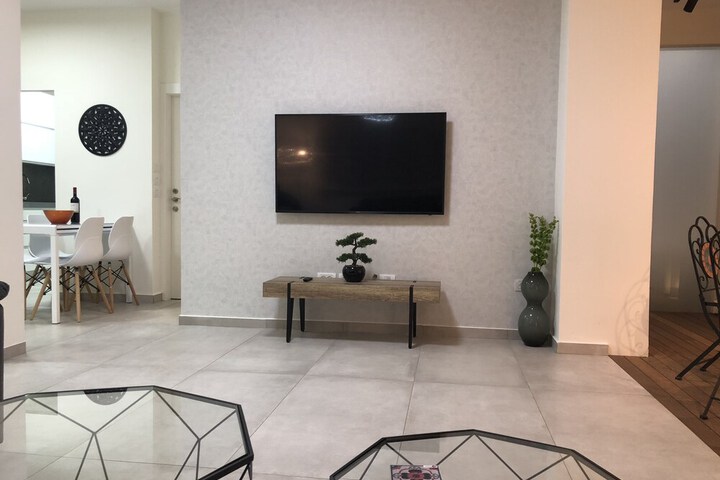 Room 17 of 29