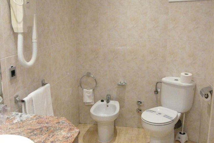 Room 19 of 47