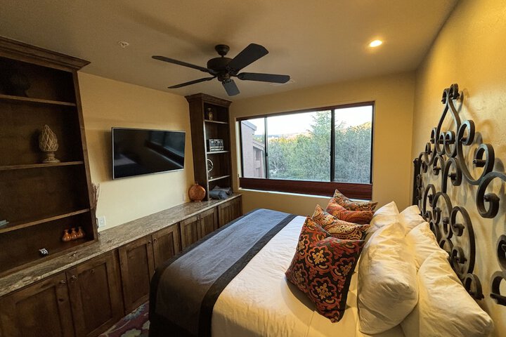 Room 39 of 285