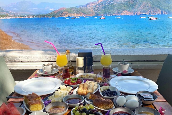 Breakfast/Coffee Service 34 of 63
