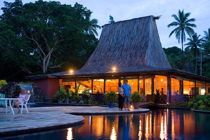 Hotel with Pool