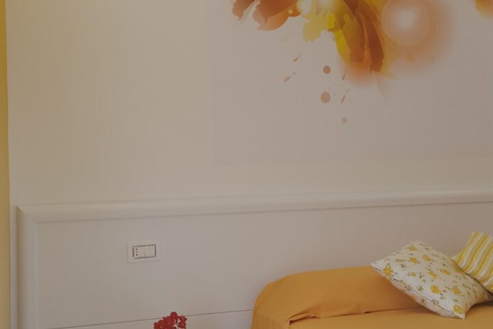 Room 9 of 86