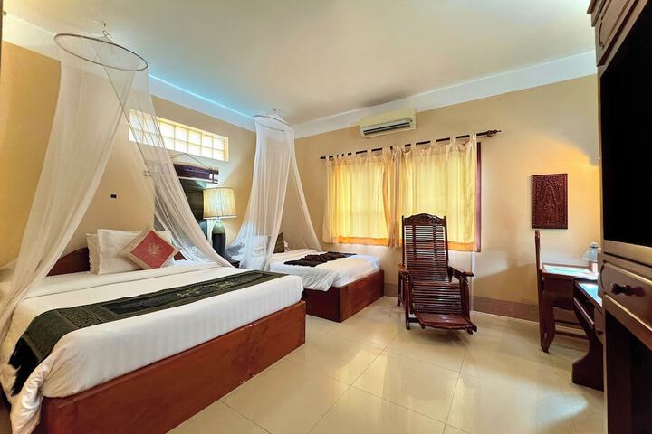 Room 52 of 123
