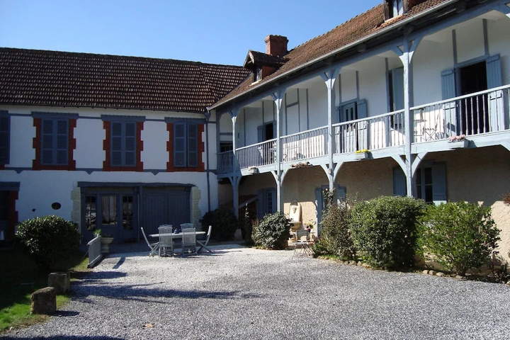 Chambres DhÔtes Le Clos Des Mousquetaires