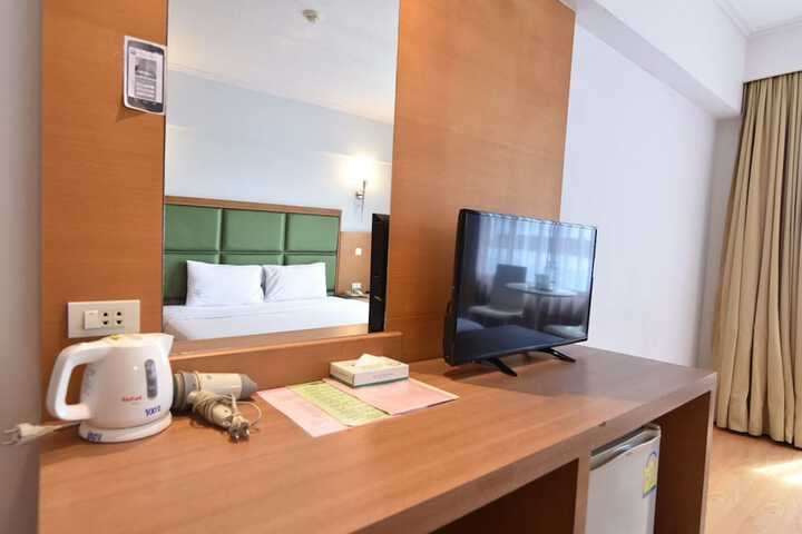 Room 9 of 45