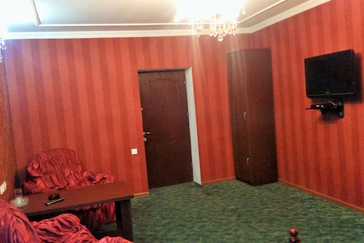 Room 34 of 54