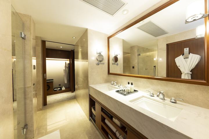 Room 12 of 59