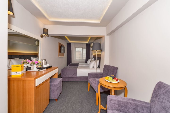 Room 13 of 45