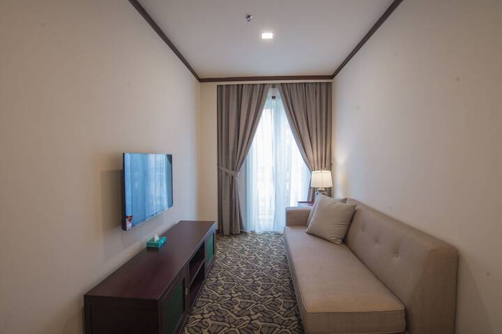 Room 37 of 132