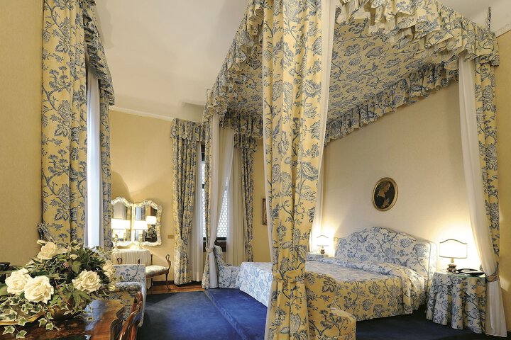 Room 31 of 75