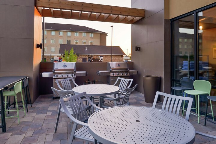 Terrace/Patio 51 of 58