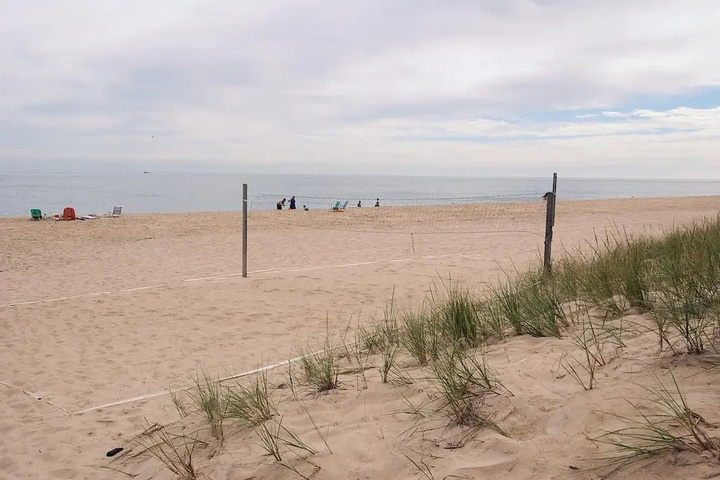 Beach 8 of 14