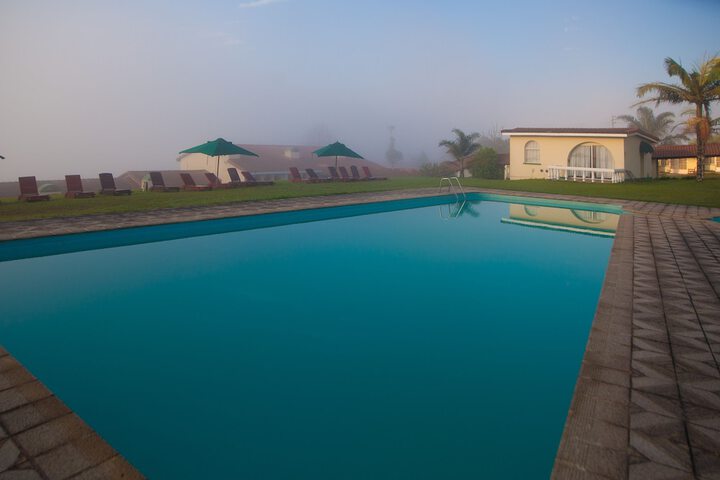 Hotel with Pool