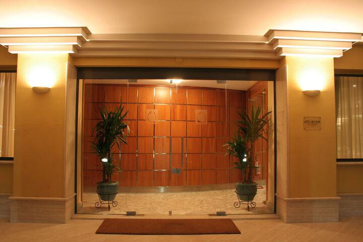 Hotel 30 of 37