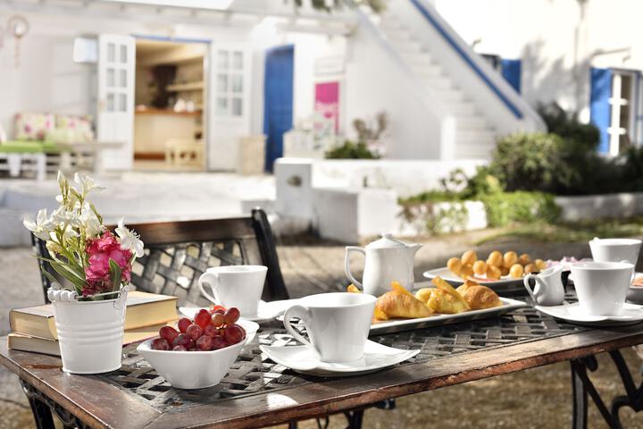Breakfast/Coffee Service 63 of 87