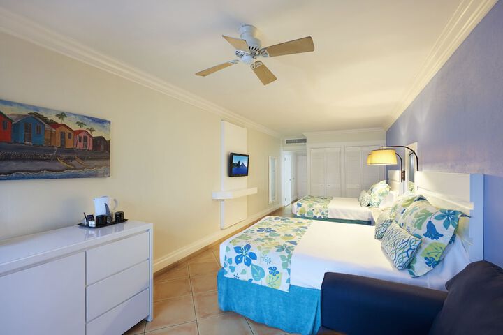 Room 5 of 96