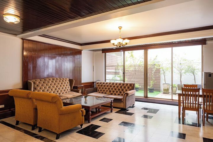 Hotel Interior 2 of 153