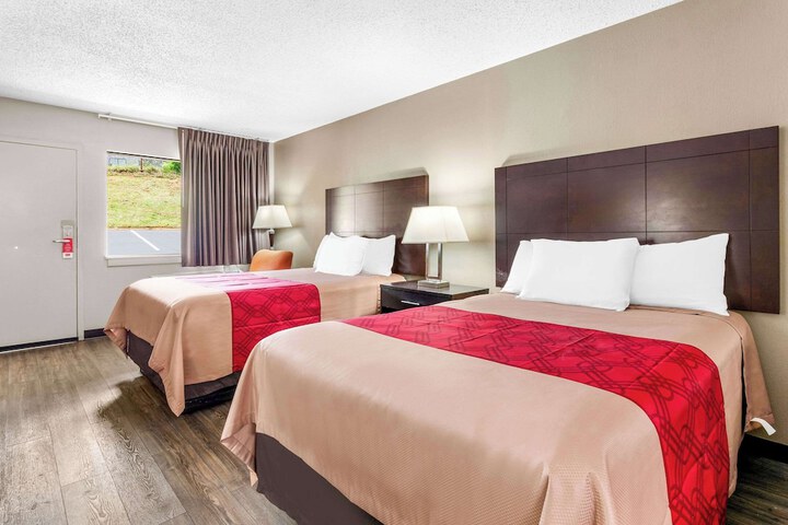 Double Bed (10 of 14)