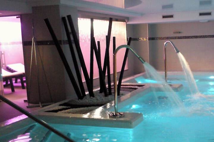 Spa 15 of 24