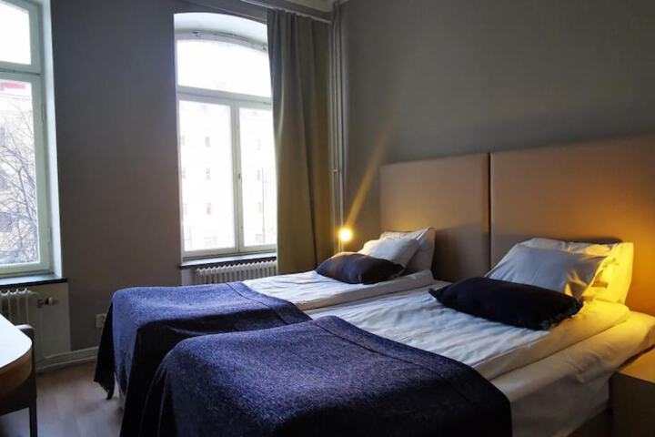 Room 19 of 50