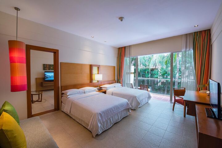 Room 38 of 170