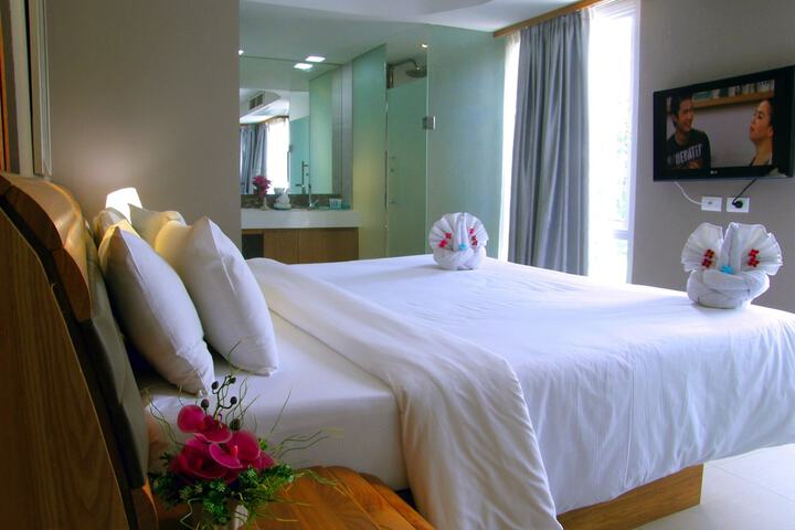 Room 10 of 41