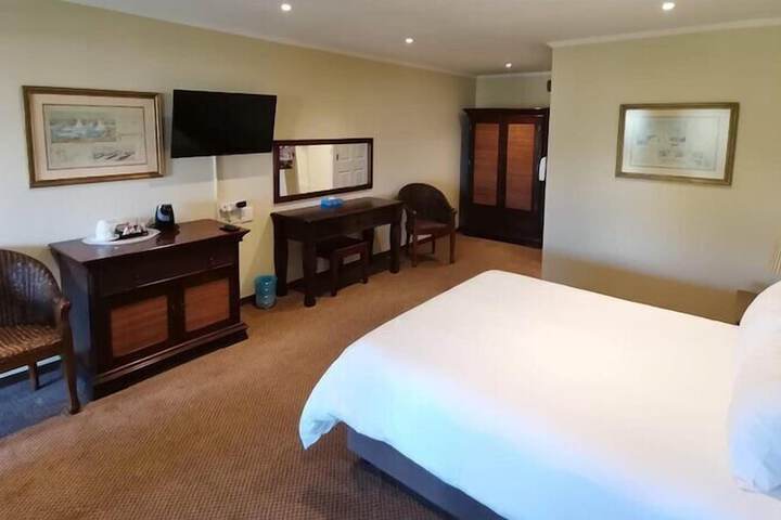 Room 40 of 391