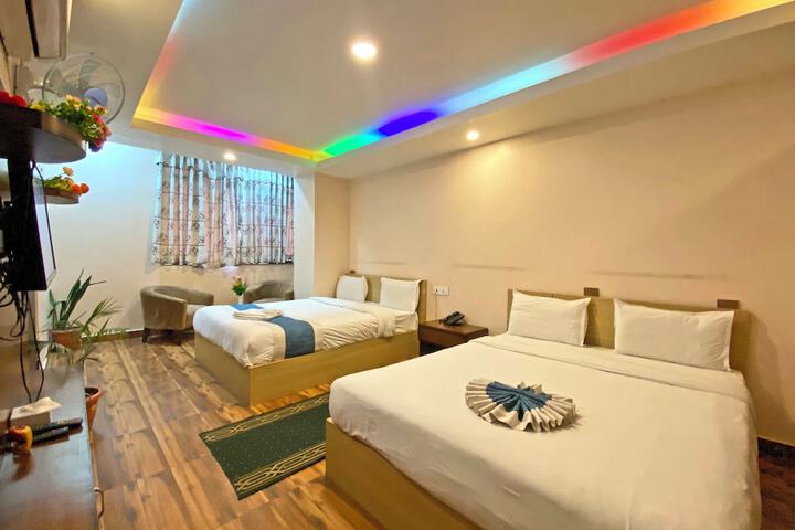 Room 36 of 119
