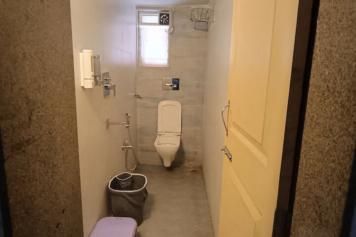 Room 84 of 111