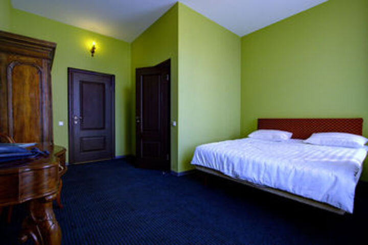 Room 22 of 25
