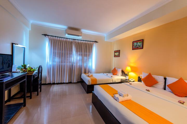 Room 48 of 160