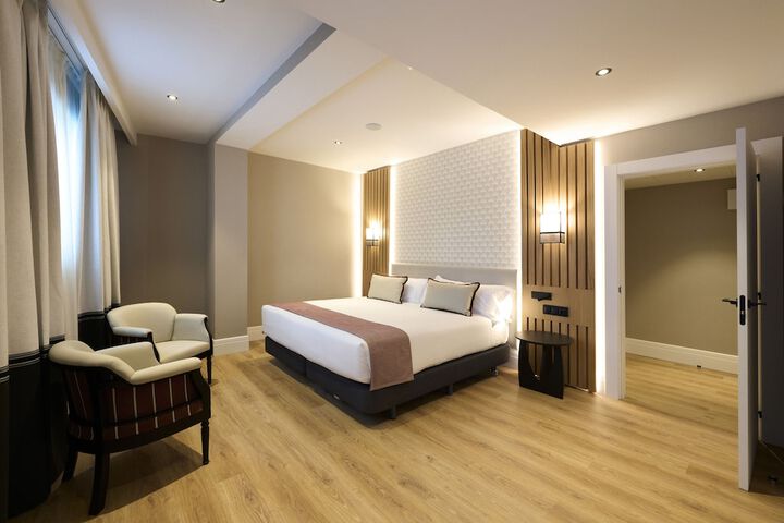 Room 30 of 116